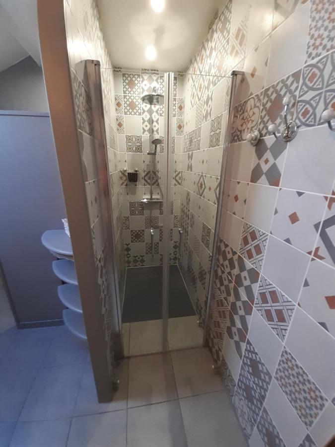 Le Figuier Villa Le Lindois Luaran gambar